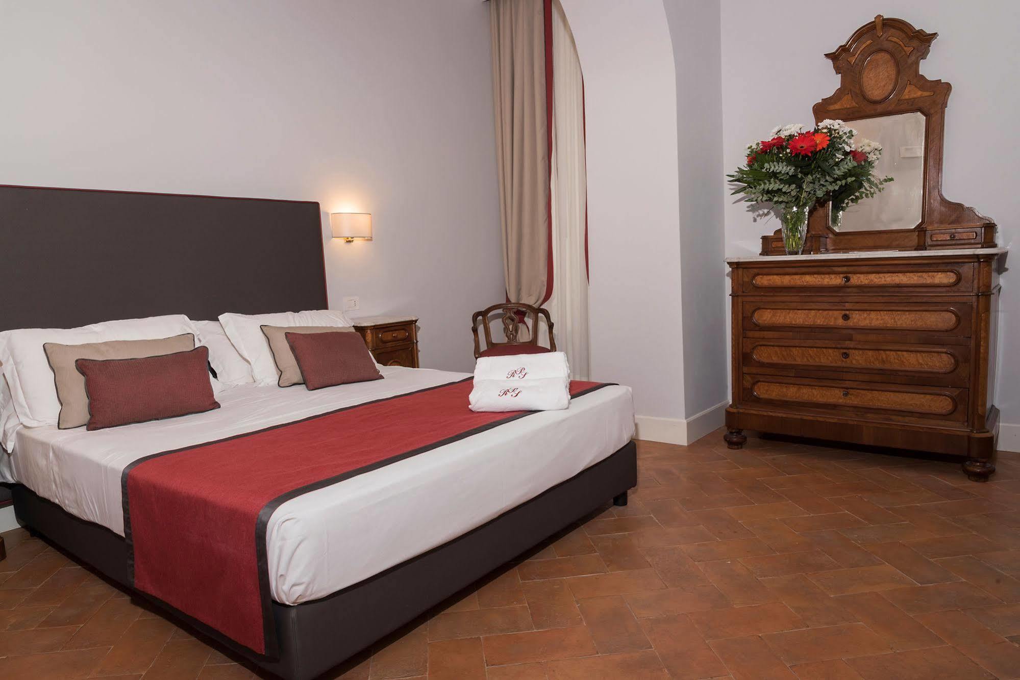 Palazzo Riario Sforza Hotel Napoli Ngoại thất bức ảnh